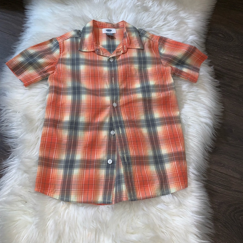 Boy’s button down
